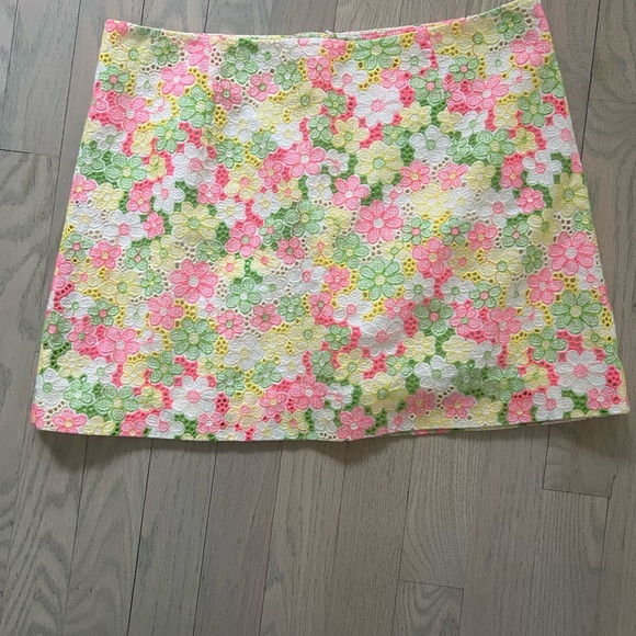 Lilly Pulitzer Tate Skirt multi color sun bonnet lace - Picture 2 of 7